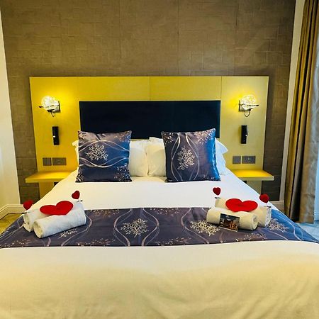 הייז Rosemay Hotel Near London Heathrow Airport מראה חיצוני תמונה