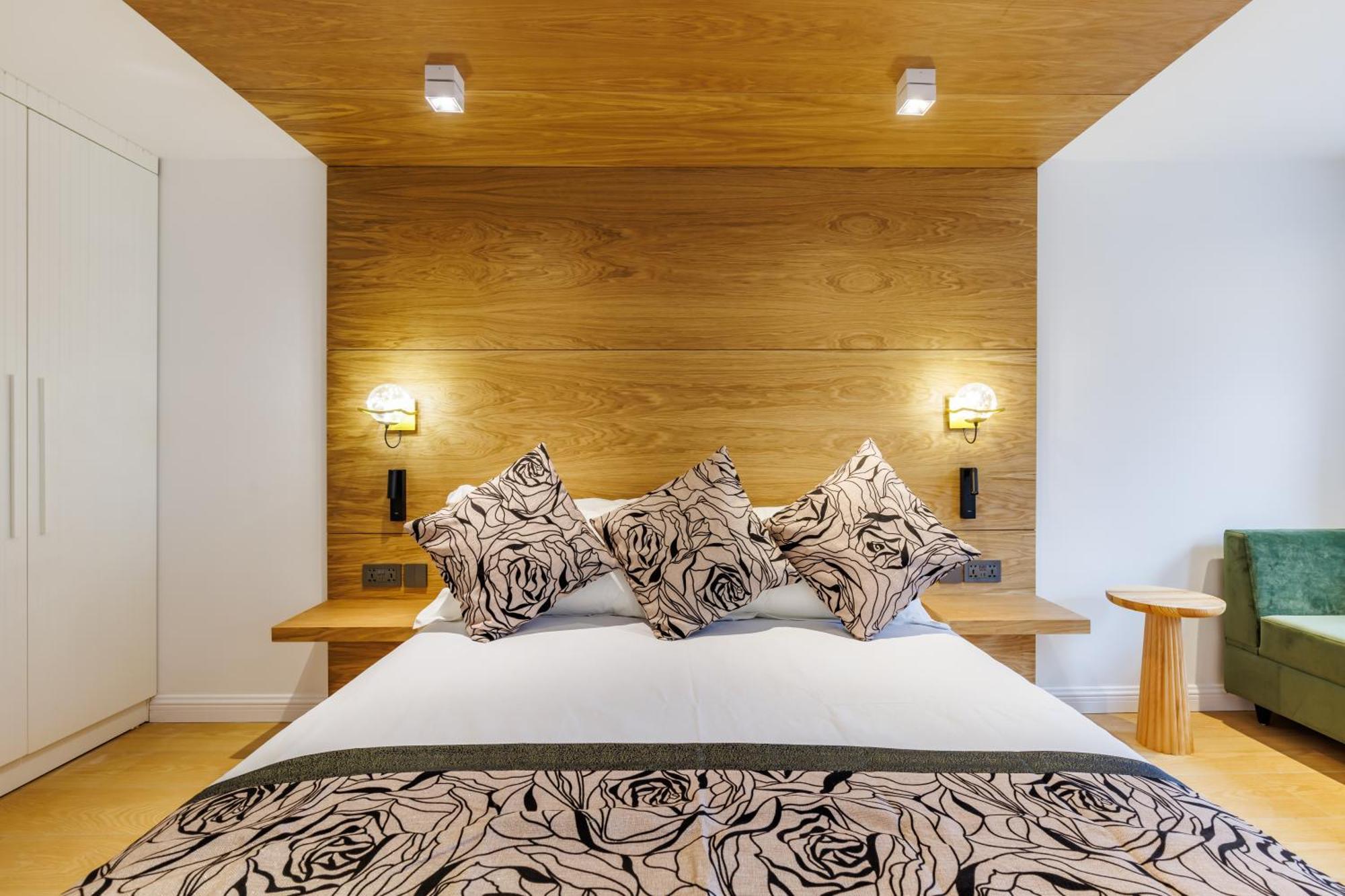 הייז Rosemay Hotel Near London Heathrow Airport מראה חיצוני תמונה