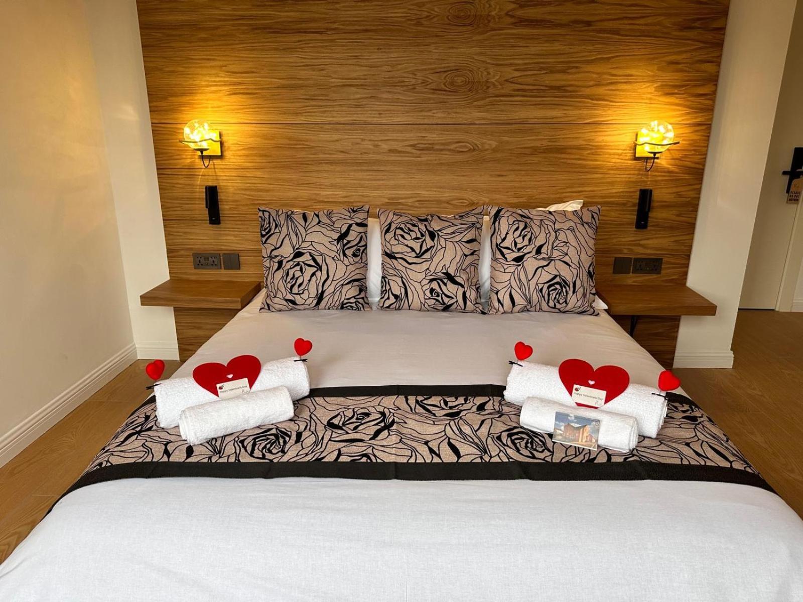 הייז Rosemay Hotel Near London Heathrow Airport מראה חיצוני תמונה