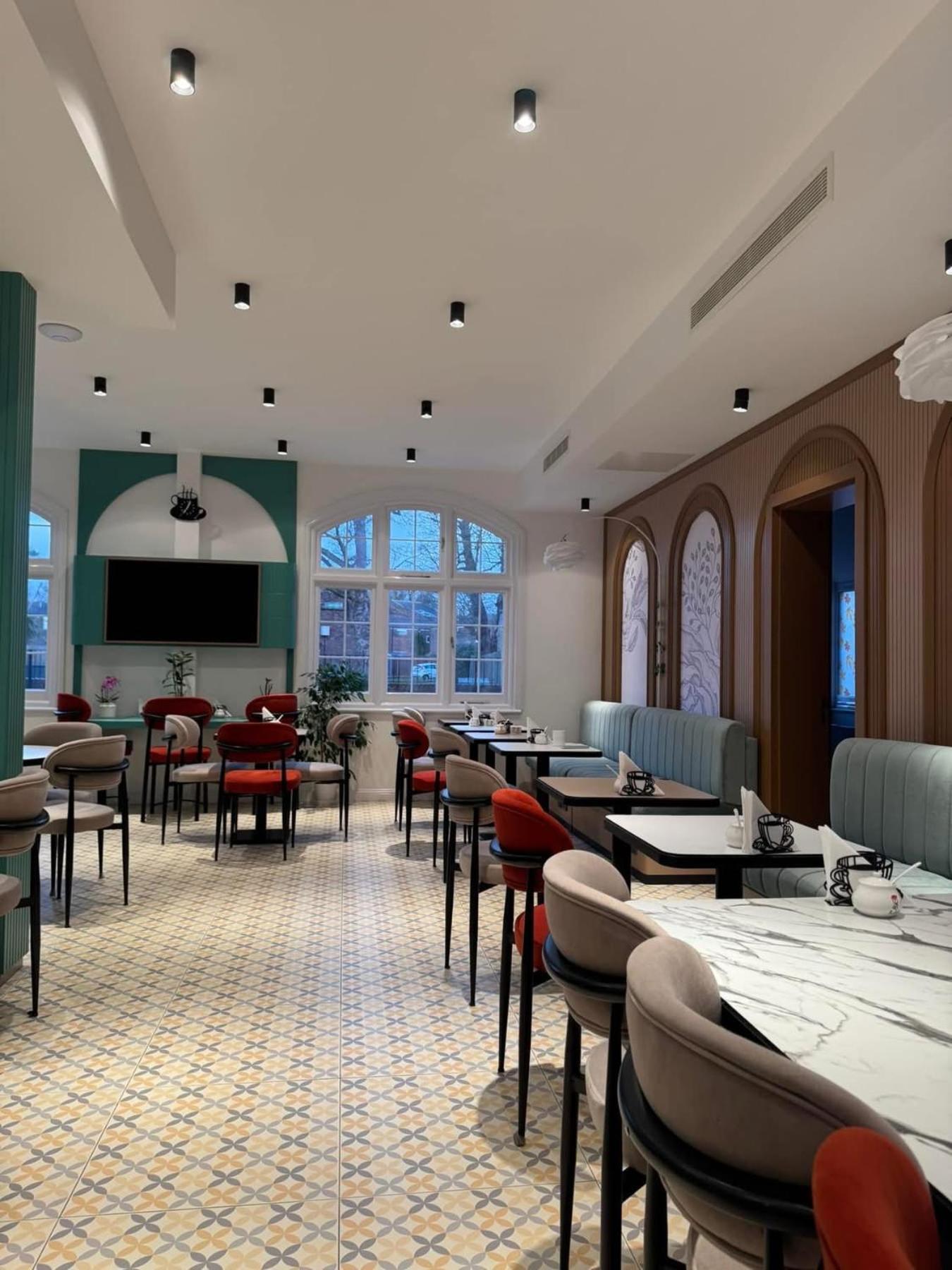 הייז Rosemay Hotel Near London Heathrow Airport מראה חיצוני תמונה