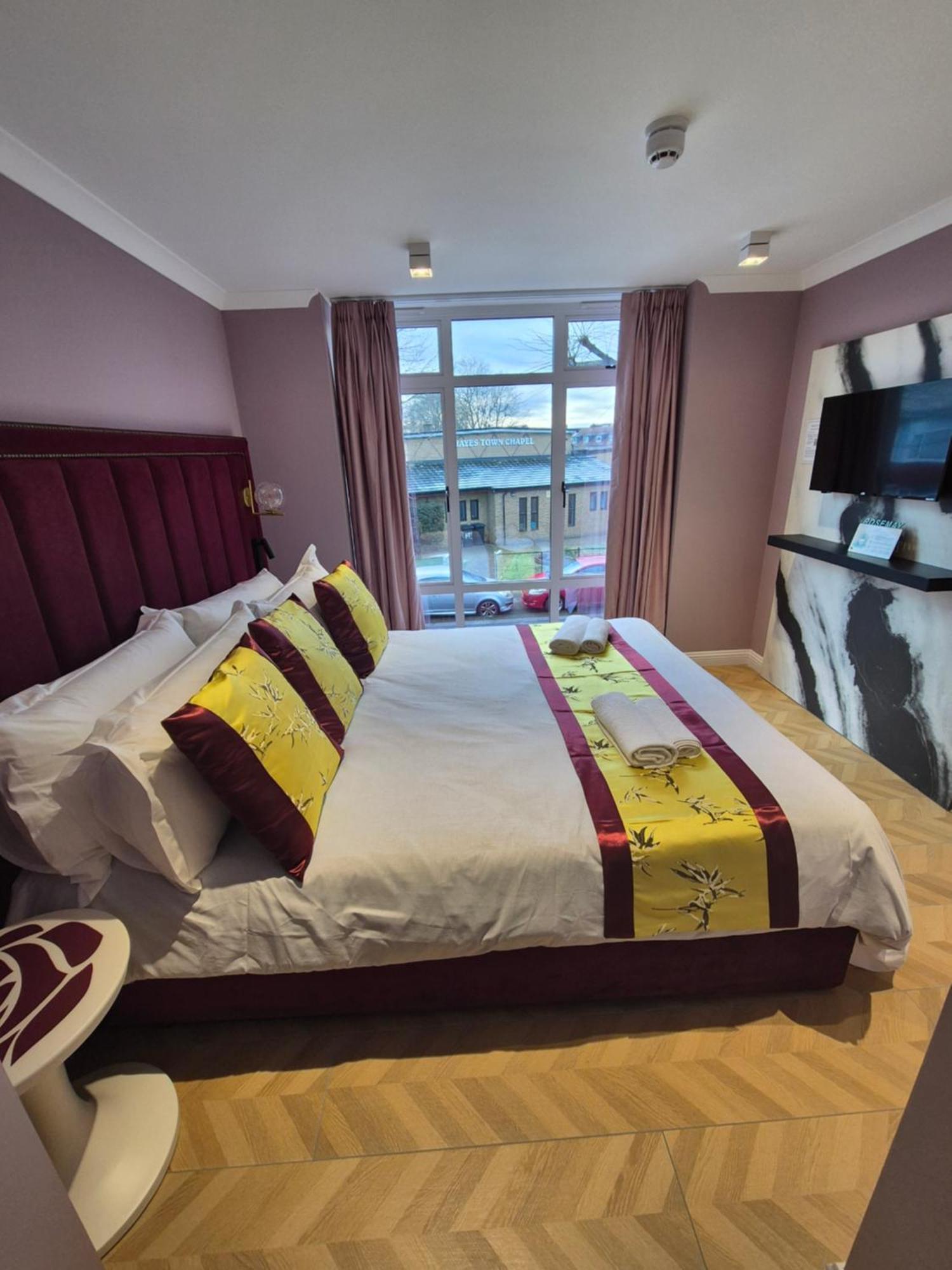 הייז Rosemay Hotel Near London Heathrow Airport מראה חיצוני תמונה