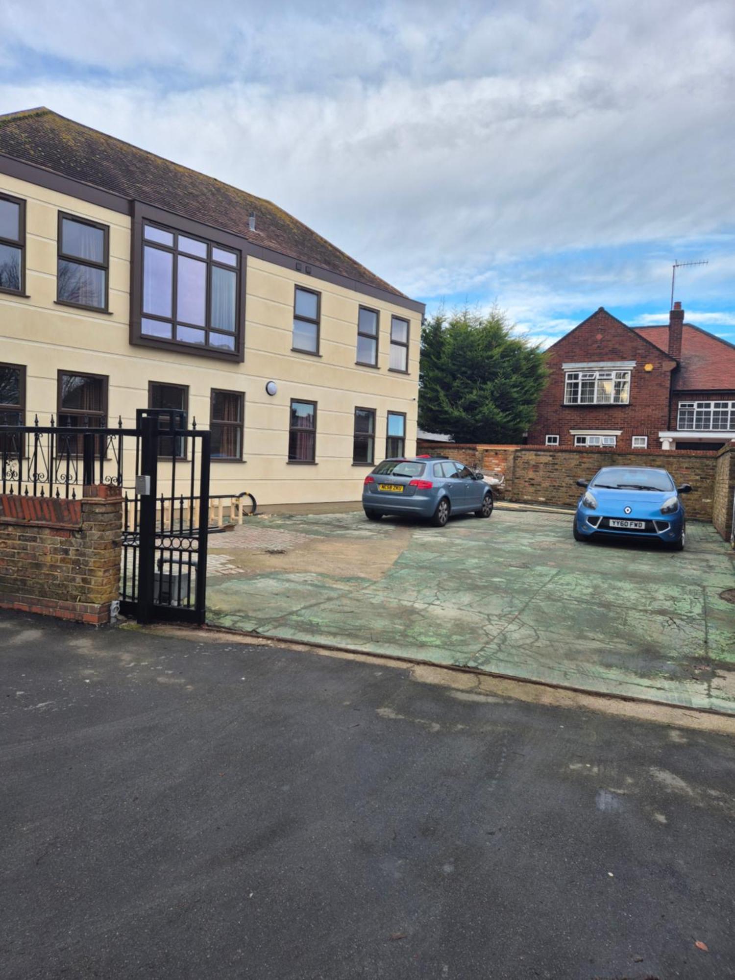 הייז Rosemay Hotel Near London Heathrow Airport מראה חיצוני תמונה